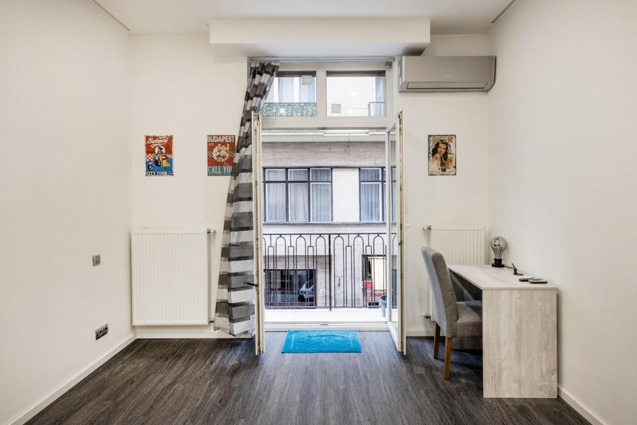 Centre Point Apartment Budapest Kültér fotó
