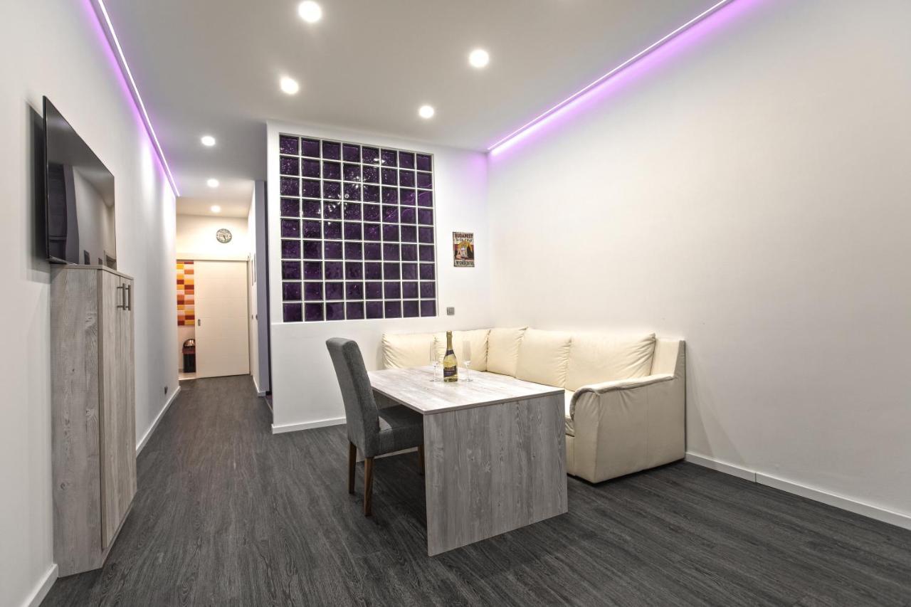 Centre Point Apartment Budapest Kültér fotó